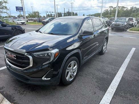 Used 2018 GMC Terrain SLE FWD image 1