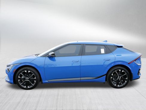 Used 2025 Kia EV6 GT-Line image 4