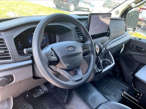New 2026 Ford Transit 250 Low Roof AWD image 8