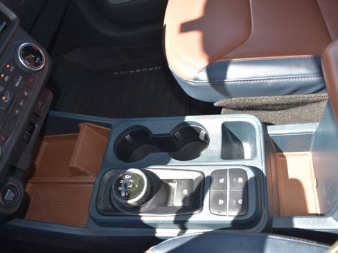 Used 2022 Ford Maverick Lariat w/ Lariat Luxury Package image 22