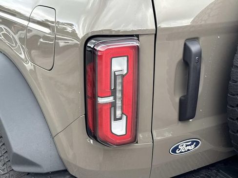 New 2026 Ford Bronco Badlands AWD/4WD image 12