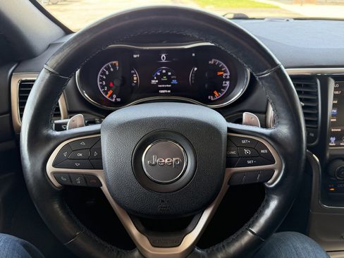 Used 2015 Jeep Grand Cherokee Altitude image 19