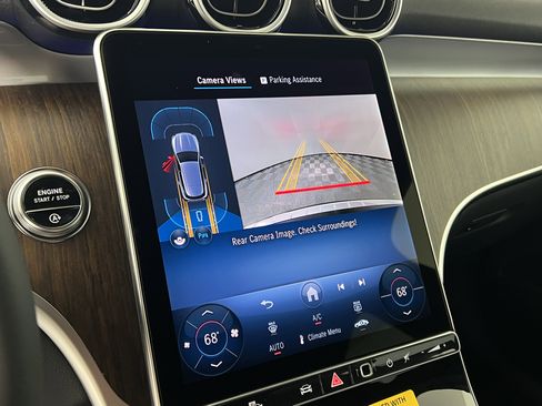 Used 2026 Mercedes-Benz GLC 300 4MATIC image 31