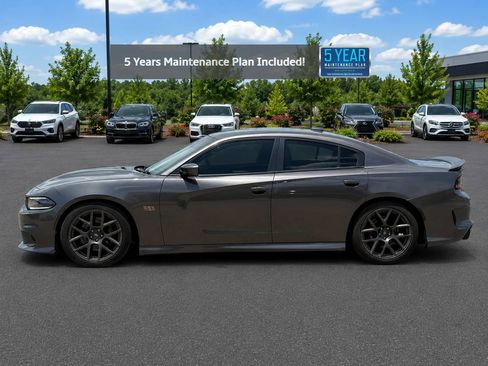 Used 2018 Dodge Charger R/T Scat Pack RWD image 2