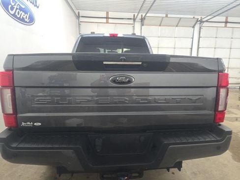 Used 2022 Ford F250 Lariat w/ Tremor Off-Road Package AWD/4WD image 12