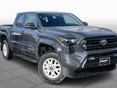Used 2026 Toyota Tacoma SR5 AWD/4WD image 2