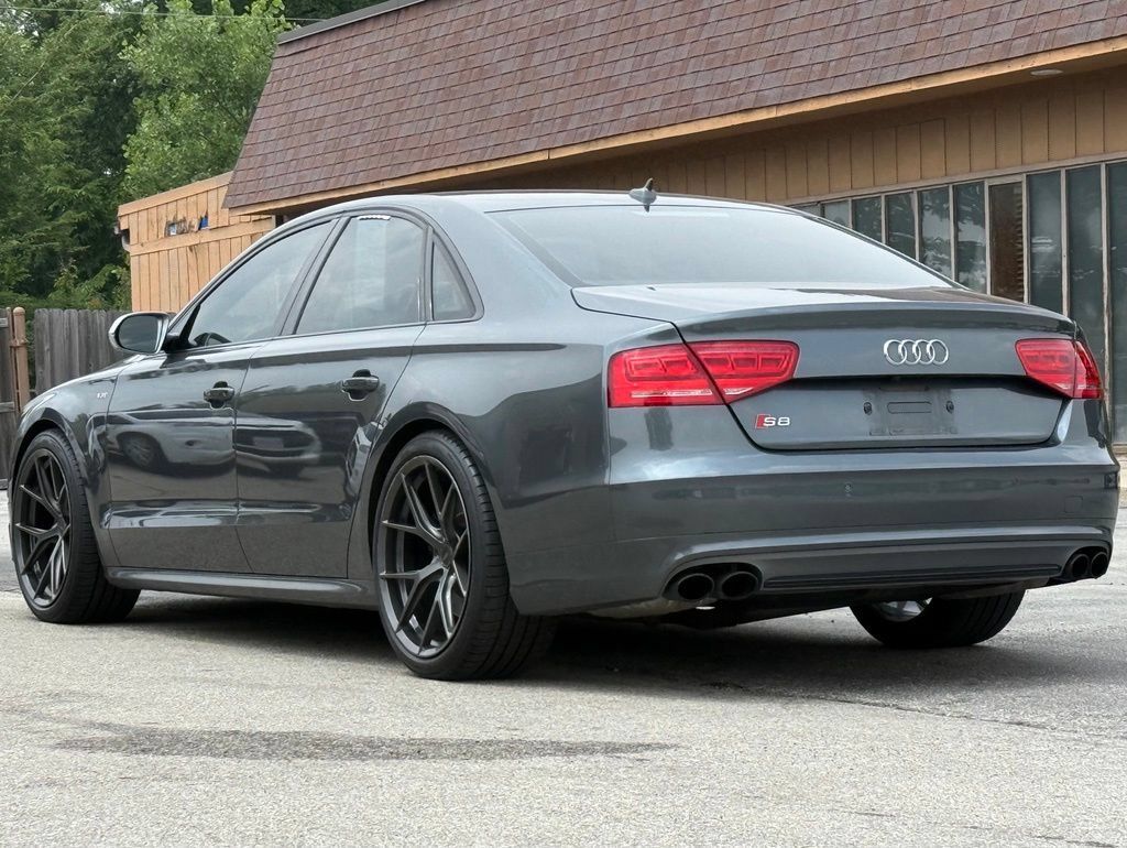 Used 2013 Audi S8 AWD/4WD image 3