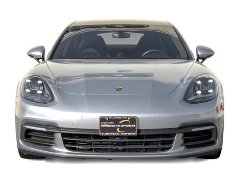 Used 2018 Porsche Panamera image 4