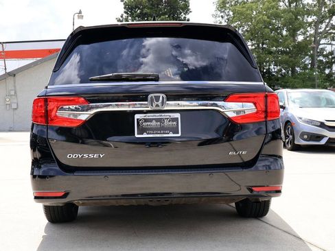 Used 2018 Honda Odyssey Elite image 5