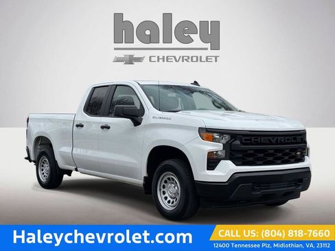 Used 2024 Chevrolet Silverado 1500 W/T w/ WT Value Package image 1