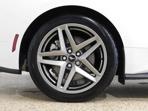Used 2025 Ford Mustang GT Premium RWD image 99