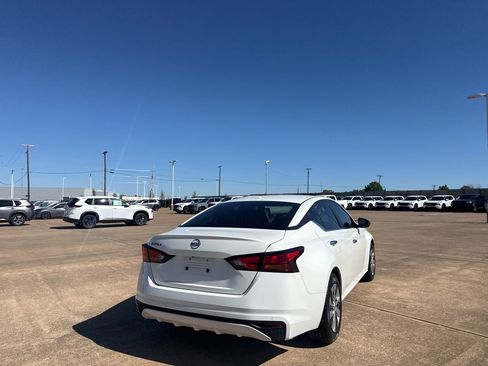 Certified 2025 Nissan Altima 2.5 S image 23