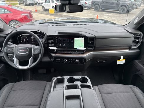 New 2026 GMC Sierra 1500 Elevation image 6