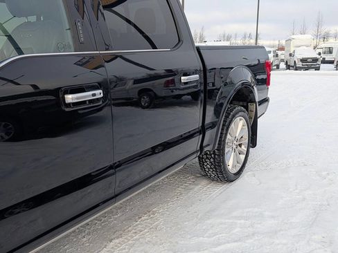 Used 2018 Ford F150 Limited image 11