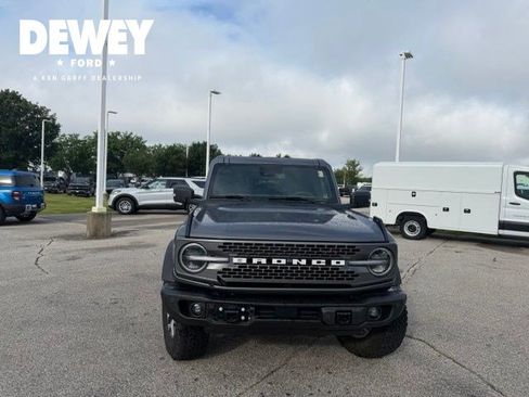 Used 2023 Ford Bronco Badlands AWD/4WD image 3
