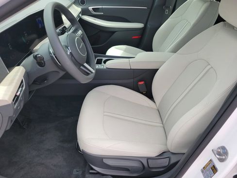 Used 2026 Hyundai Sonata Blue FWD image 5