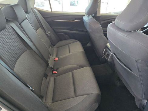 Used 2025 Toyota Camry LE FWD image 40