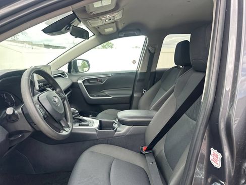 Used 2025 Toyota RAV4 LE FWD image 41