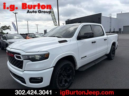 Used 2025 RAM 1500 Big Horn AWD/4WD image 6