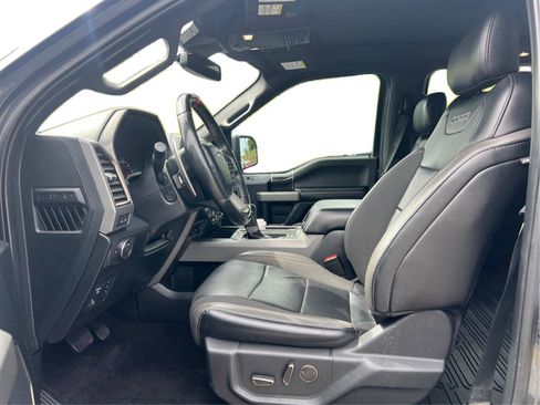 Used 2019 Ford F150 Raptor w/ Equipment Group 802A Luxury AWD/4WD image 6