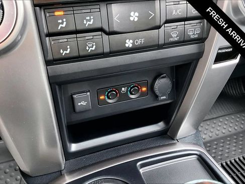Used 2023 Toyota 4Runner Limited RWD image 17