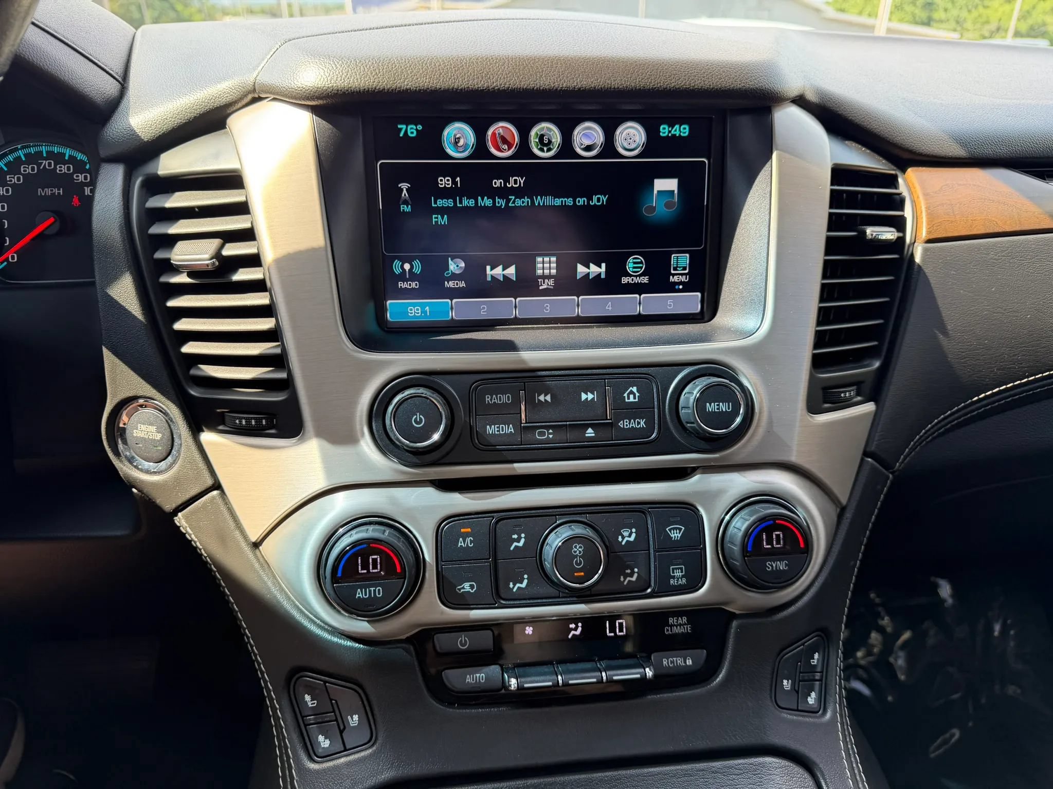 Used 2019 GMC Yukon Denali w/ Denali Ultimate Package AWD/4WD image 23