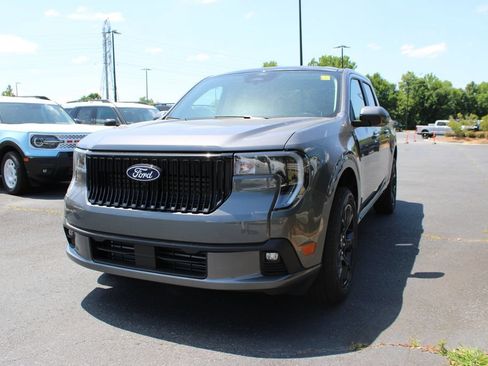 New 2026 Ford Maverick Lobo AWD/4WD image 14