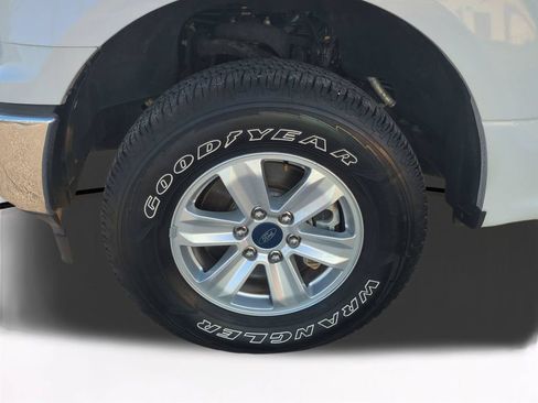 Used 2020 Ford F150 XLT w/ Equipment Group 301A Mid AWD/4WD image 11