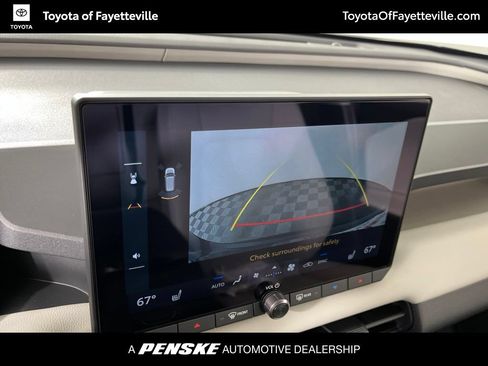 Used 2026 Toyota RAV4 XLE Premium FWD image 31