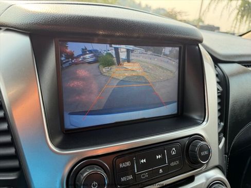 Used 2015 Chevrolet Tahoe LT AWD/4WD image 13