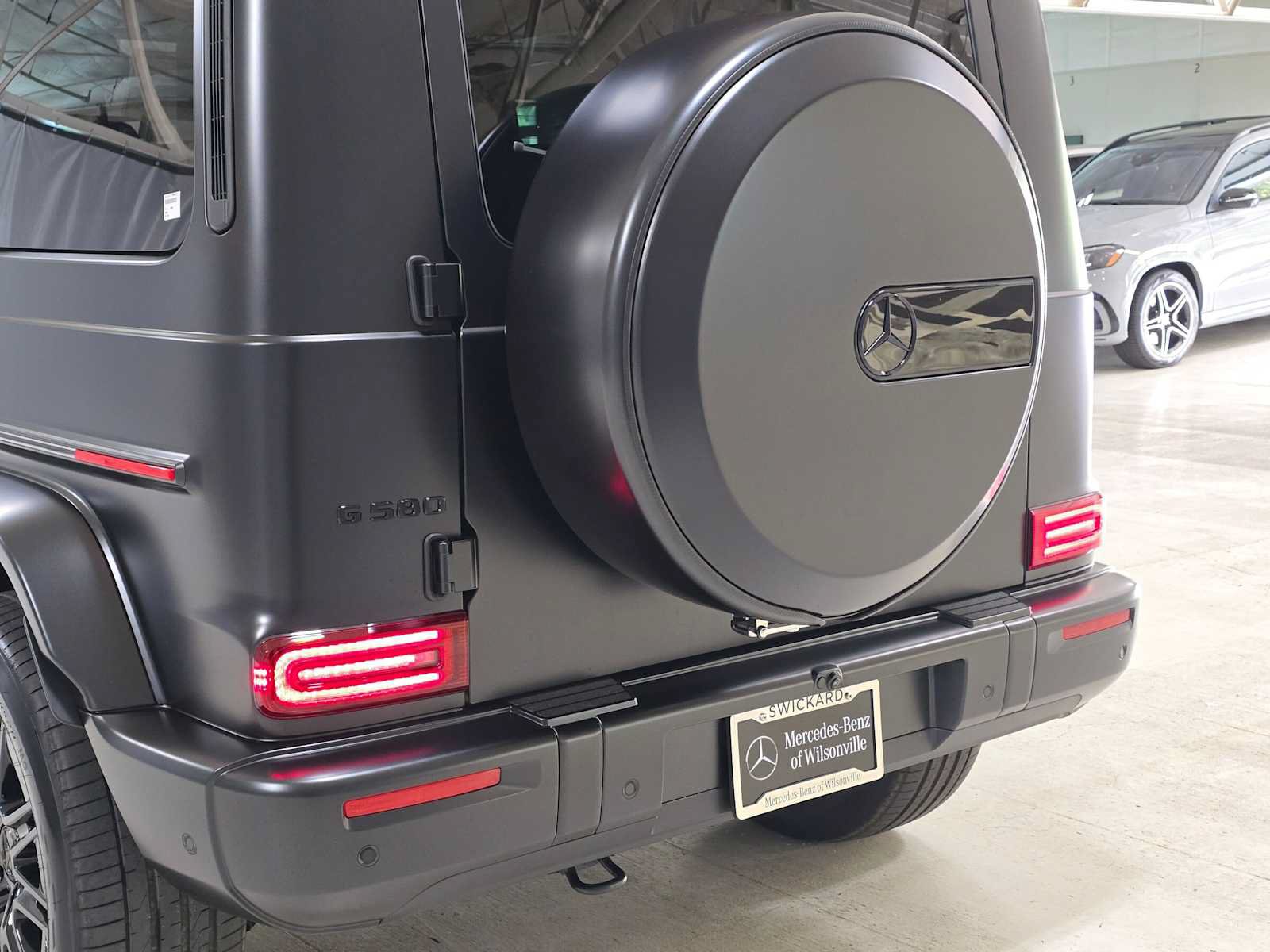 New 2027 Mercedes-Benz G 580 e image 13