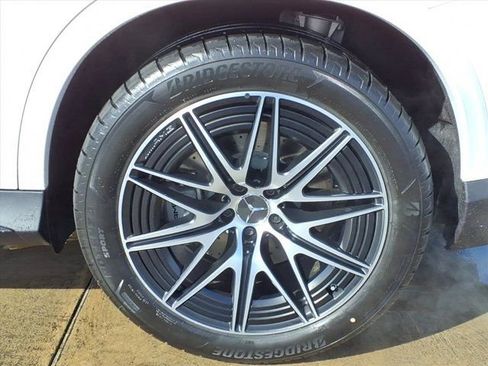 New 2026 Mercedes-Benz GLC 43 AMG 4MATIC image 24