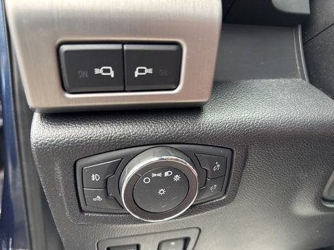 Used 2019 Ford F150 Platinum w/ Technology Package image 34