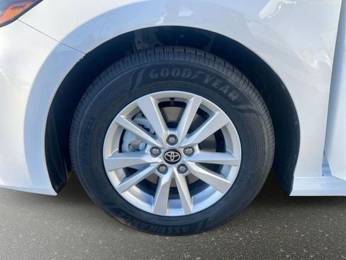 New 2026 Toyota Camry LE image 24