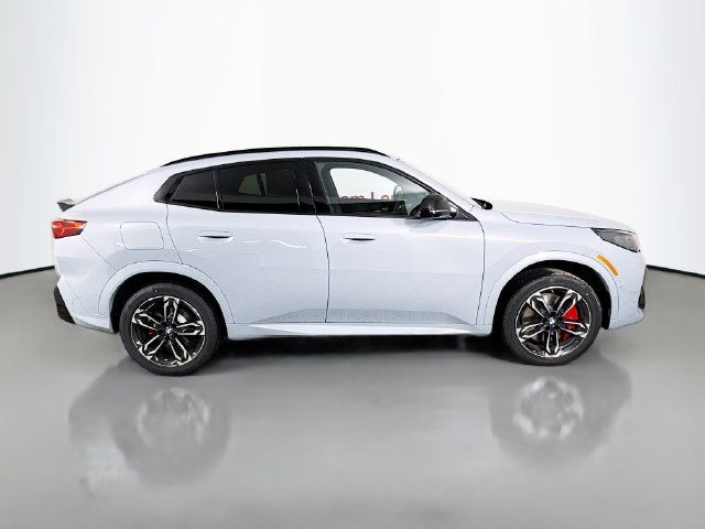 Used 2026 BMW X2 xDrive28i AWD/4WD image 8