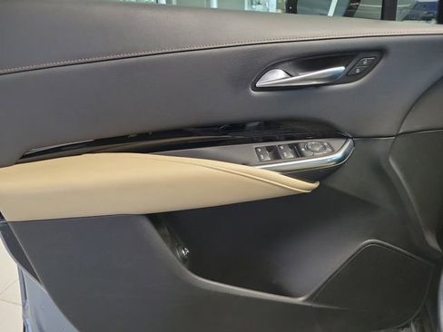 Used 2024 Cadillac XT4 Luxury FWD image 16