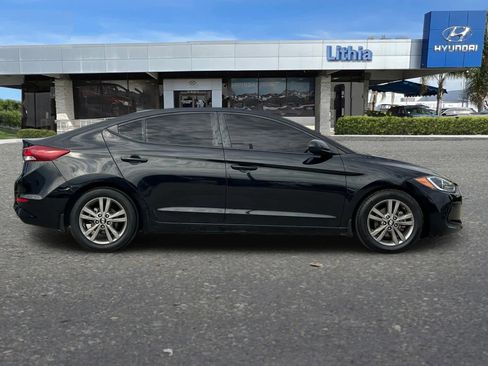 Used 2018 Hyundai Elantra SEL image 9