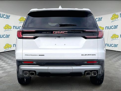 Used 2025 GMC Acadia Elevation image 5
