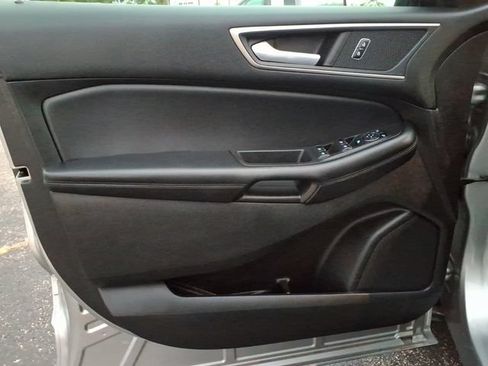 Used 2023 Ford Edge SEL AWD/4WD image 10
