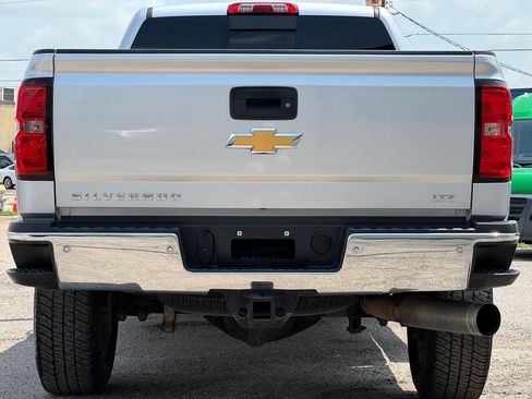Used 2016 Chevrolet Silverado 2500 LTZ w/ Duramax Plus Package AWD/4WD image 6