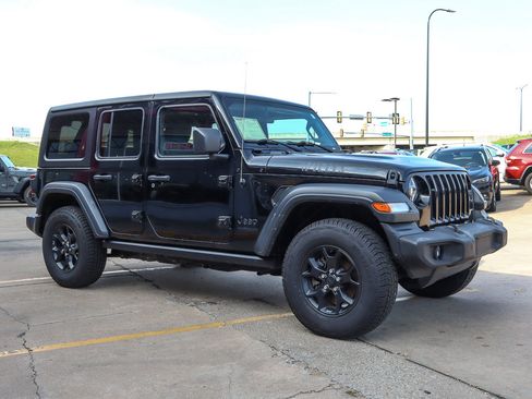 Used 2020 Jeep Wrangler Unlimited Sport AWD/4WD image 4