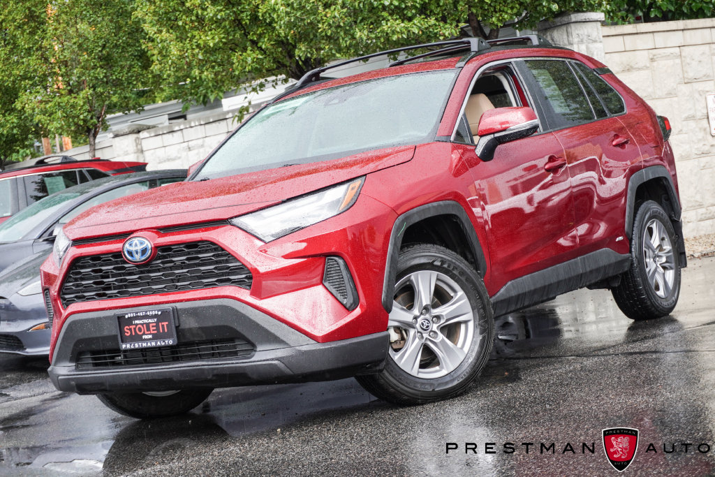 Used 2023 Toyota RAV4 XLE w/ Convenience Package AWD/4WD image 16