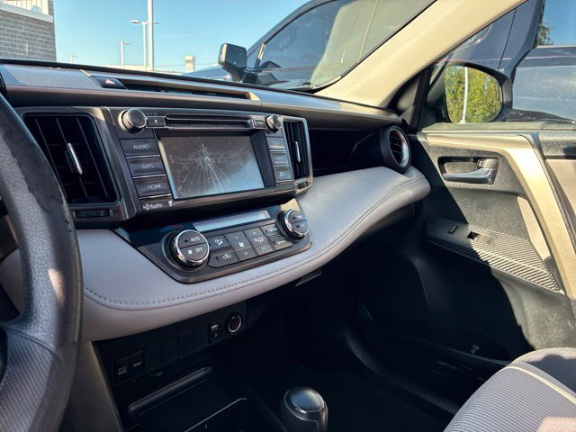 Used 2014 Toyota RAV4 XLE FWD image 11
