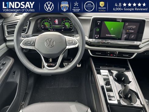 New 2026 Volkswagen Atlas Peak Edition image 11