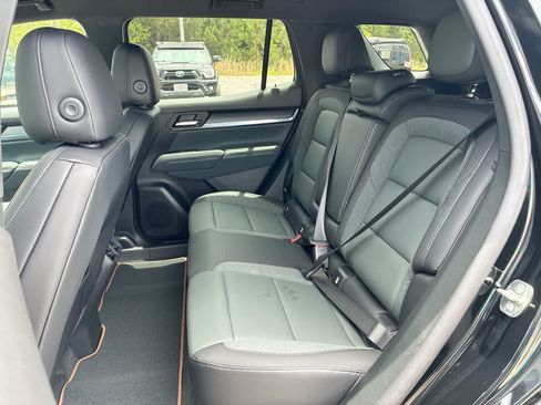 New 2026 GMC Terrain AT4 w/ Technology Package II AWD/4WD image 24