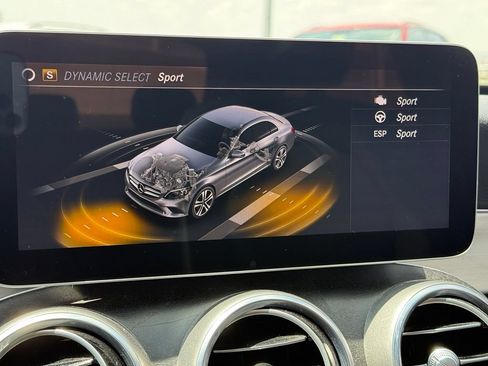 Used 2019 Mercedes-Benz C 300 4MATIC Sedan image 24