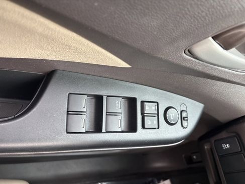 Used 2013 Honda CR-V EX image 12