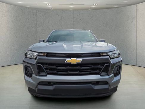 Used 2025 Chevrolet Colorado LT w/ Advanced Trailering Package RWD image 8