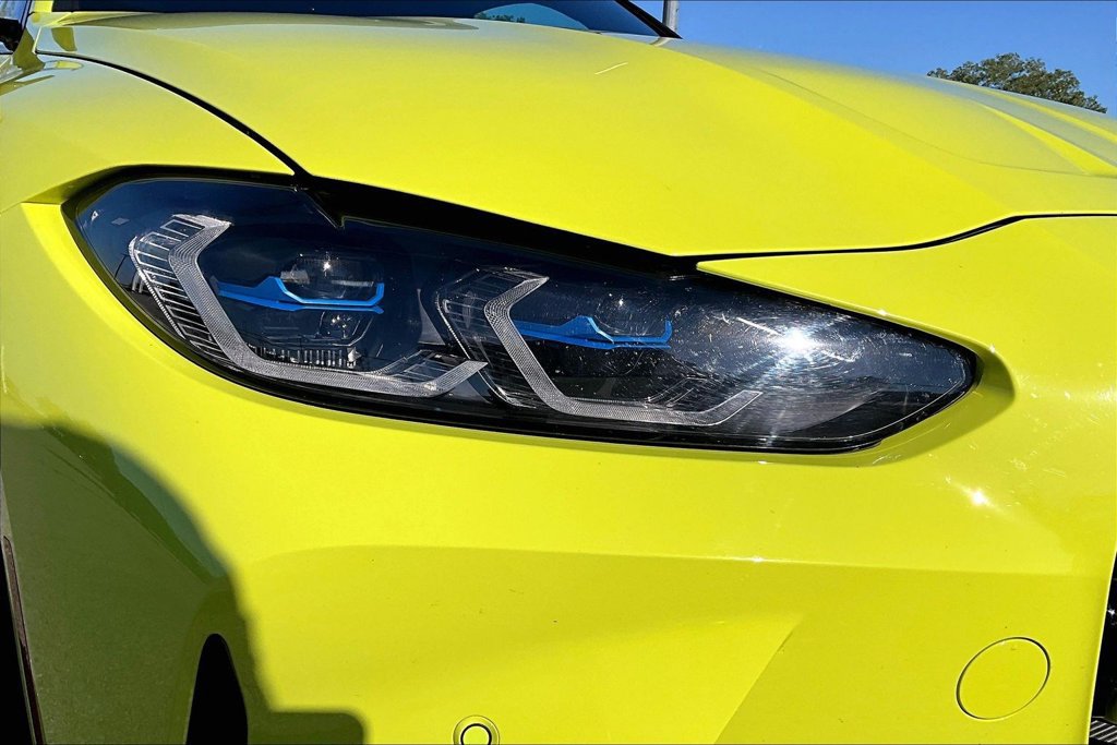 Used 2022 BMW M4 xDrive Competition w/ M Carbon Exterior Package AWD/4WD image 39