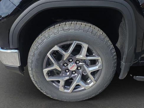 New 2026 GMC Sierra 1500 SLT w/ SLT Premium Plus Package AWD/4WD image 4